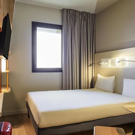 Hotel Ibis Budget Montpellier Aeroport Parc Des Expos 2*