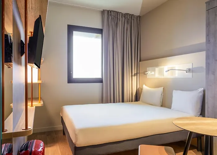 Ibis Budget Montpellier Aeroport Parc Des Expos Hotel 2*